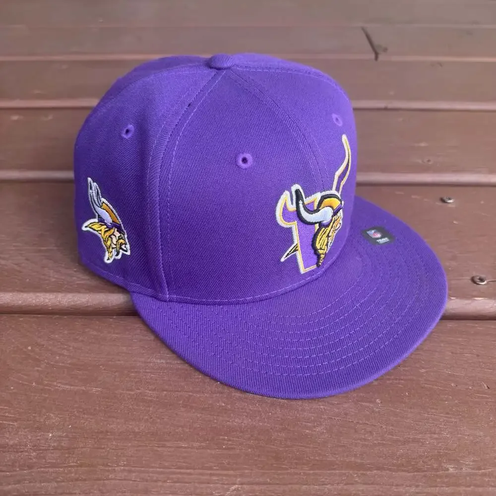 New Era 59Fifty Minnesota Vikings V NFL Purple Fitted Hat Cap Lid 7 3/8